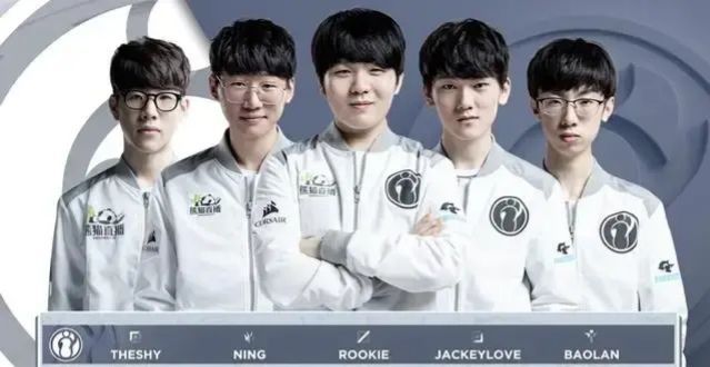 填补球队短 填补球队短