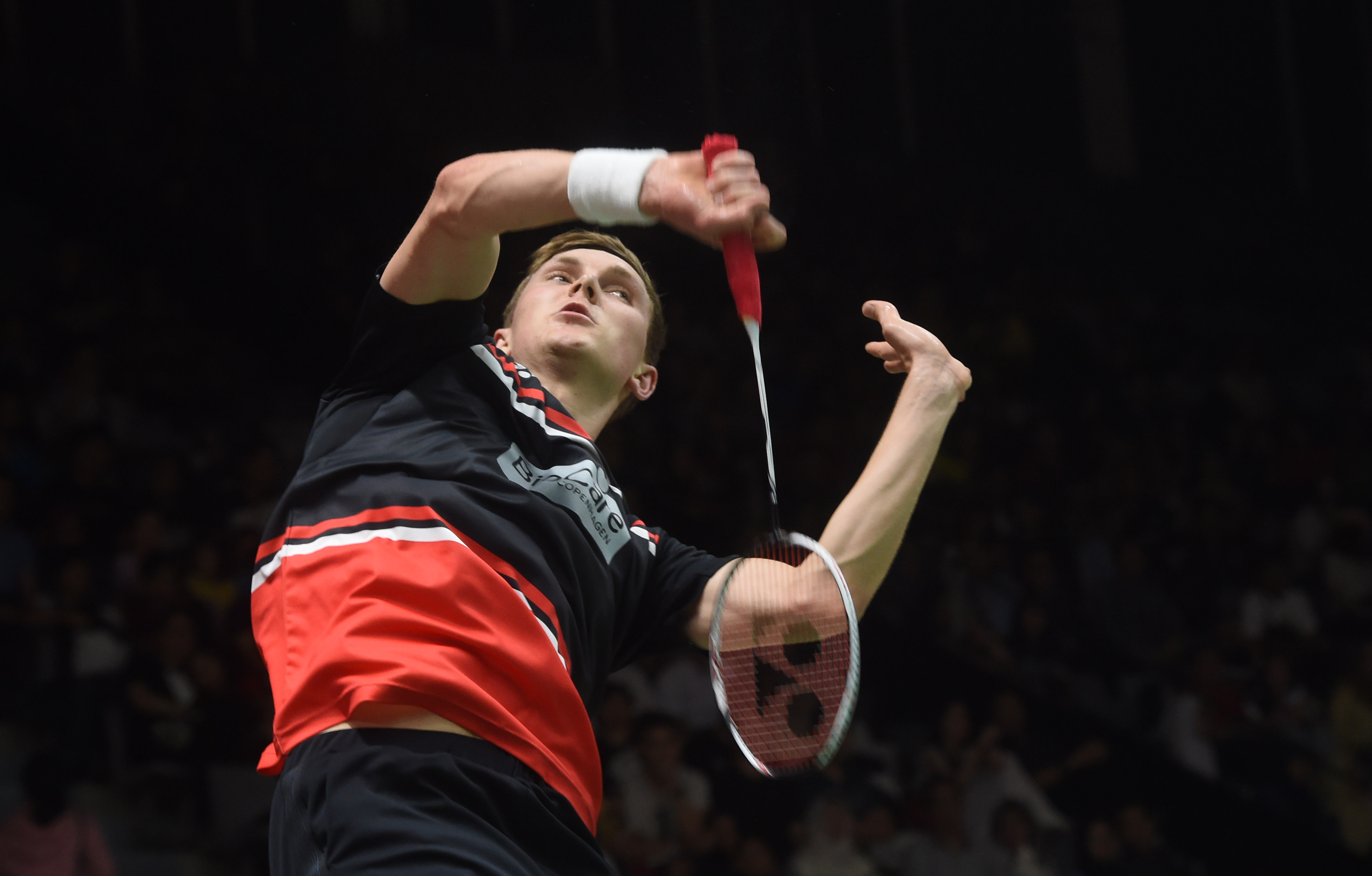 活动中深情 活动中深情