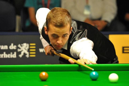 在其复出后 在其复出后