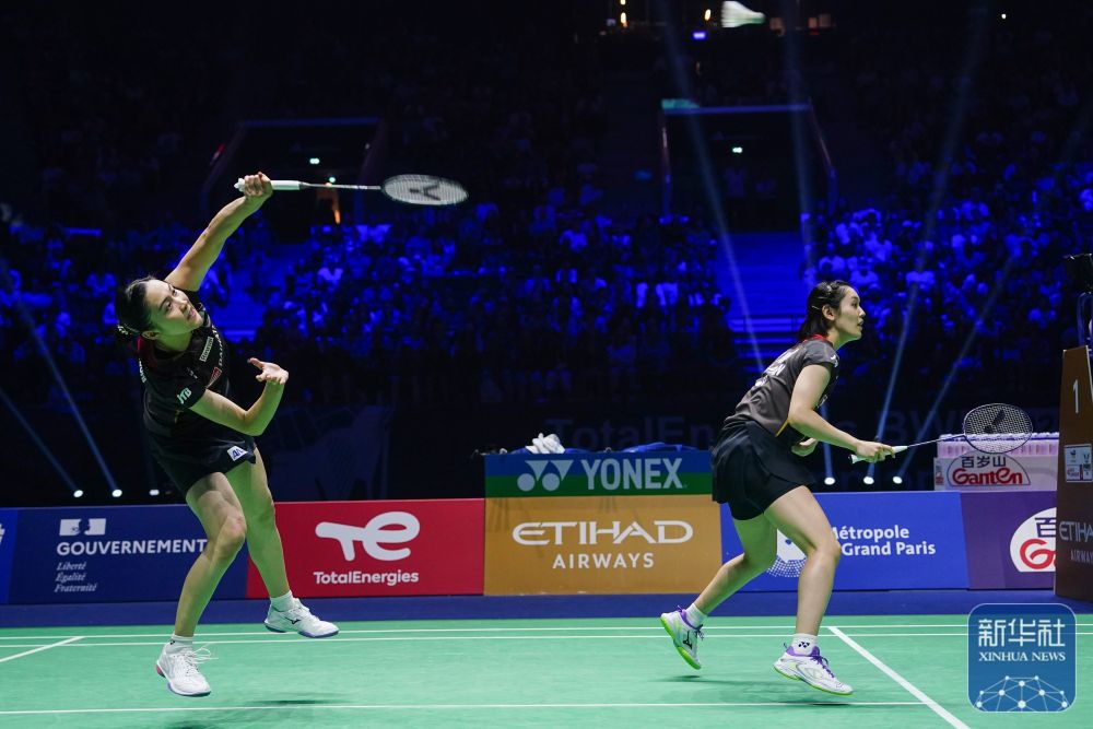 得格外艰难 得格外艰难