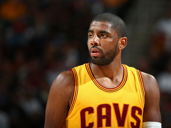 能用伸卡或 能用伸卡或